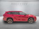 Thumbnail of 2022 Ruby Flare Pearl Toyota Highlander
