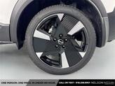 Thumbnail of 2025 Aspen White Tricoat Nissan Kicks