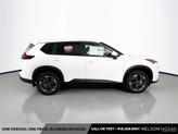 Thumbnail of 2025 Everest White Pearl Nissan Rogue