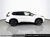 Thumbnail of 2025 Everest White Pearl Nissan Rogue