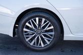 Thumbnail of 2023 Pearl White Tricoat Nissan Altima