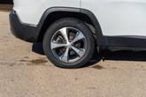 Thumbnail of 2021 Bright White Clearcoat Jeep Cherokee