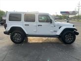 Thumbnail of 2025 Bright White Jeep Wrangler