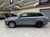 Thumbnail of 2014 Mercury Gray Pearl Mitsubishi Outlander