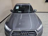 Thumbnail of 2018 Gray Audi Q7