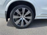 Thumbnail of 2020 Crystal White Metallic Volvo XC90