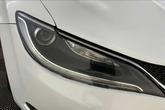 Thumbnail of 2015 Bright White Clearcoat Chrysler 200