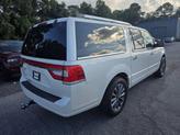 Thumbnail of 2017 White Lincoln Navigator