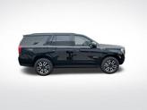 Thumbnail of 2024 Onyx Black GMC Yukon