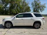 Thumbnail of 2014 White Diamond Tricoat GMC Acadia