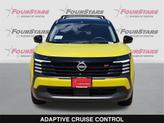 Thumbnail of 2025 Yuzu Yellow Metallic/Super Black Nissan Kicks