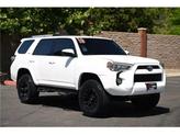 Photo of 2019 White Toyota 4Runner