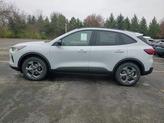 Thumbnail of 2025 Space Silver Metallic Ford Escape
