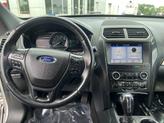 Thumbnail of 2019 INGOT SILVER METALLIC Ford Explorer