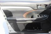 Thumbnail of 2019 Celestial Silver Metallic Toyota Highlander