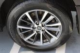 Thumbnail of 2019 Celestial Silver Metallic Toyota Highlander