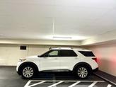 Thumbnail of 2022 White Ford Explorer
