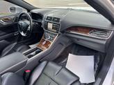 Thumbnail of 2017 White Platinum Tri-Coat Lincoln Continental