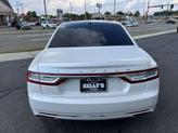 Thumbnail of 2017 White Platinum Tri-Coat Lincoln Continental