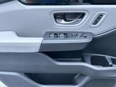 Thumbnail of 2025 Platinum White Pearl Honda Pilot