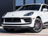 Thumbnail of 2026 Carrara White Metallic Porsche Macan