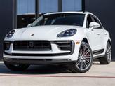 Photo of 2026 Carrara White Metallic Porsche Macan