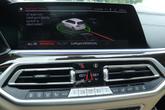 Thumbnail of 2021 Mineral White Metallic BMW X7