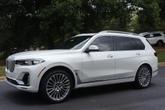 Thumbnail of 2021 Mineral White Metallic BMW X7