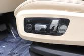 Thumbnail of 2021 Mineral White Metallic BMW X7