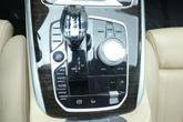 Thumbnail of 2021 Mineral White Metallic BMW X7