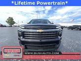 Thumbnail of 2026 Mosaic Black Metallic Chevrolet Traverse