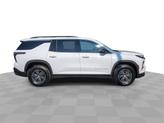 Thumbnail of 2025 Summit White Chevrolet Traverse