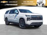Photo of 2025 Iridescent Pearl Tricoat Chevrolet Suburban