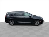 Thumbnail of 2023 Brilliant Black Crystal Pearlcoat Chrysler Pacifica