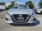 Thumbnail of 2022 Brilliant Silver Metallic Nissan Altima