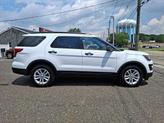 Thumbnail of 2016 Oxford White Ford Explorer