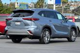 Thumbnail of 2020 Moon Dust Toyota Highlander Hybrid