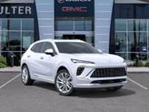 Thumbnail of 2025 Iridescent White Tricoat Buick Envision