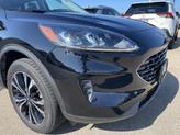 Thumbnail of 2022 Agate Black Metallic Ford Escape