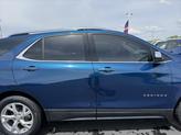 Thumbnail of 2021 Pacific Blue Metallic Chevrolet Equinox