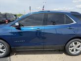 Thumbnail of 2021 Pacific Blue Metallic Chevrolet Equinox