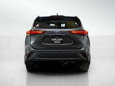 Thumbnail of 2022 Magnetic Gray Metallic Toyota Highlander Hybrid