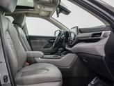 Thumbnail of 2022 Magnetic Gray Metallic Toyota Highlander Hybrid