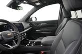 Thumbnail of 2025 Iridescent Pearl Tricoat Chevrolet Traverse