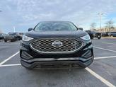 Thumbnail of 2024 Agate Black Metallic Ford Edge