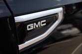 Thumbnail of 2023 Onyx Black GMC Yukon