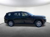 Thumbnail of 2021 Diamond Black Crystal Pearlcoat Jeep Grand Cherokee L