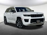 Thumbnail of 2024 Bright White Clearcoat Jeep Grand Cherokee