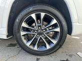 Thumbnail of 2024 Bright White Clearcoat Jeep Grand Cherokee