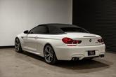 Thumbnail of 2012 Alpine White BMW M6